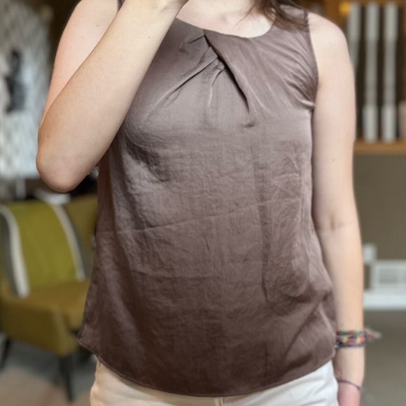 Beautiful brown blouse, soft sheen - Picture 1 of 5